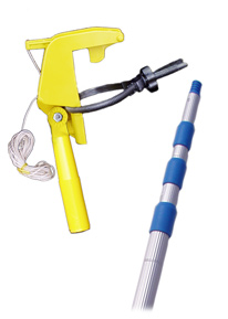 The Gotcha Sprayer and the 10ft 4 section extension pole can be used for killing wasps, spraying wasps, window cleaning, tree pruning compound and spray paints.